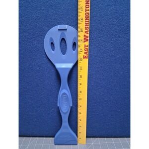 Easy Bake Oven Pan Pusher Spatula Tool Blue Plastic Replacement Accessory